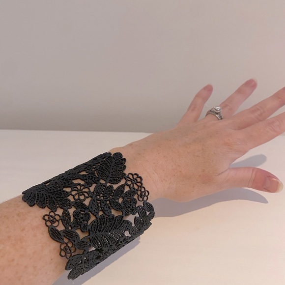 Stella & Dot Chantilly Lace Cuff Bracelet in Black - Picture 3 of 4